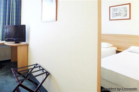 Campanile Lublin Hotel Room photo